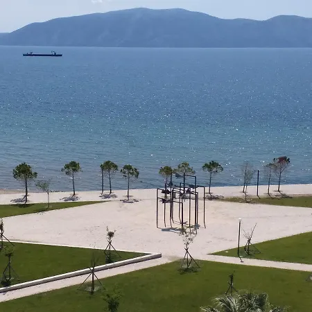 Lungomare 2d * Vlore